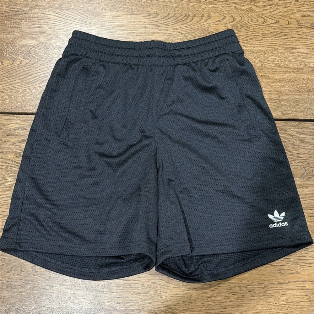 Adidas Men’s Shorts Sz Medium